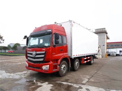 福田歐曼ETX小三軸冷藏車